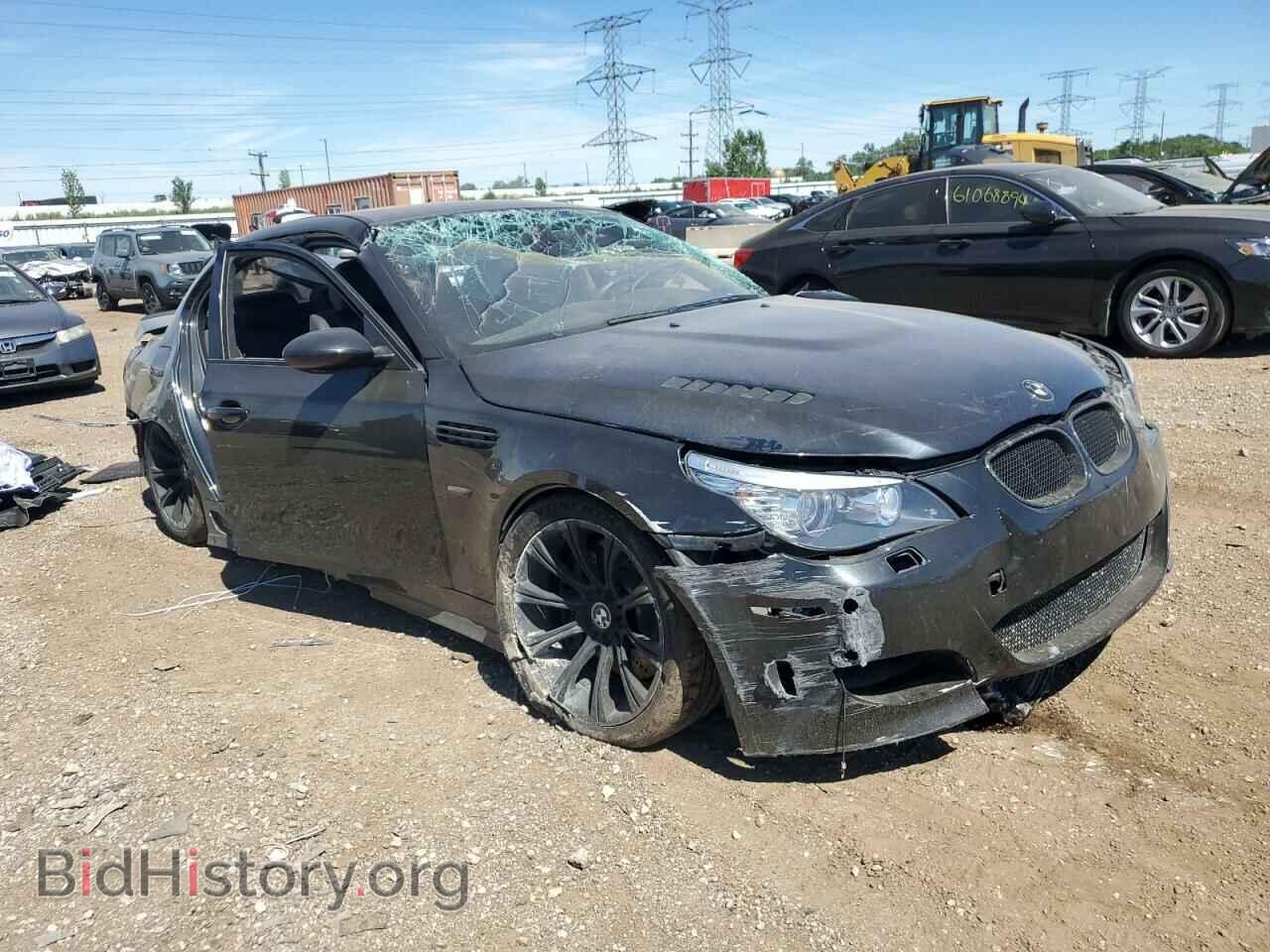 2008 BMW M5 - VIN: WBSNB93538CX09925 - Фото 4