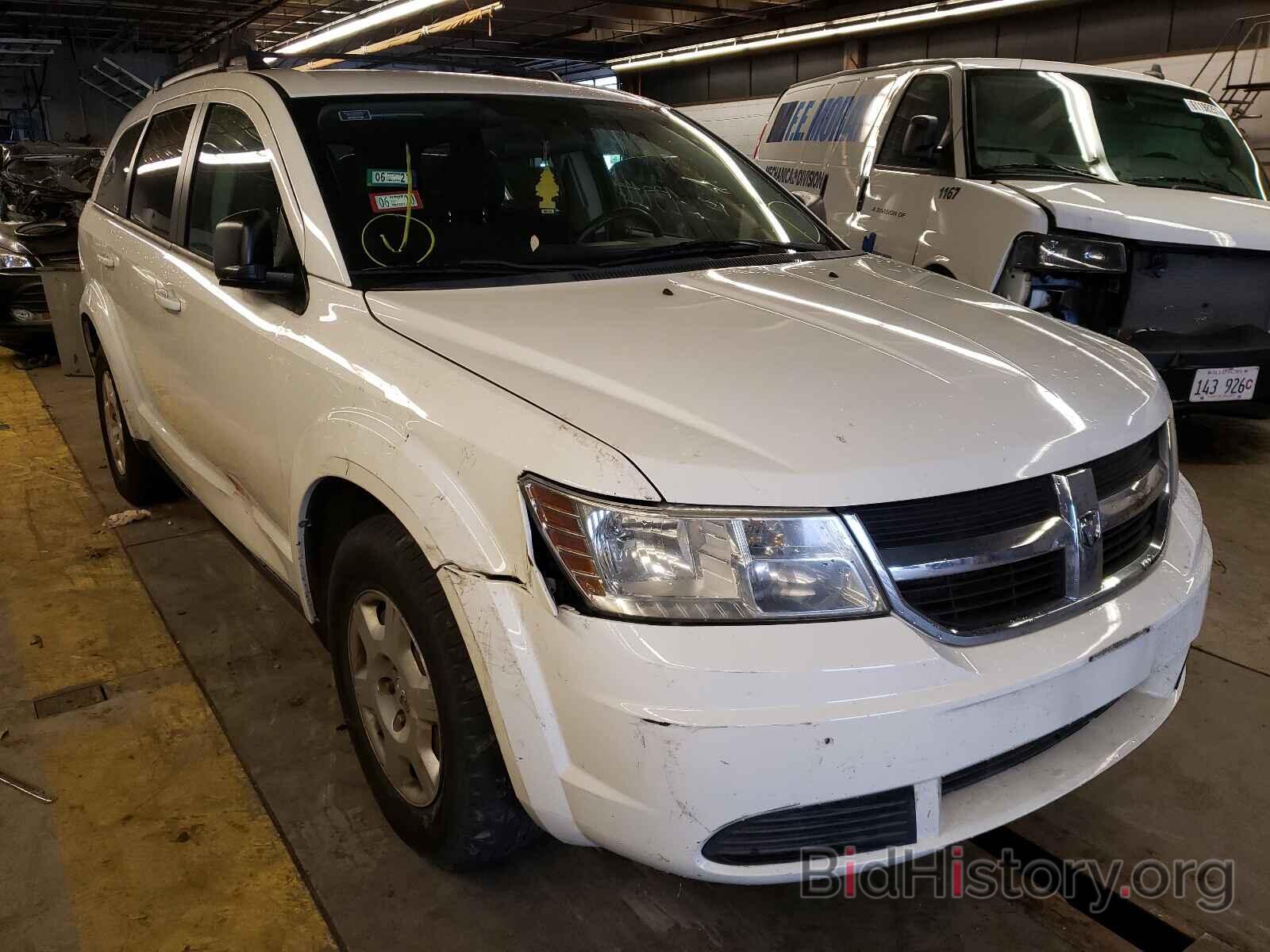 Фотография 3D4PG4FB3AT130517 - DODGE JOURNEY 2010