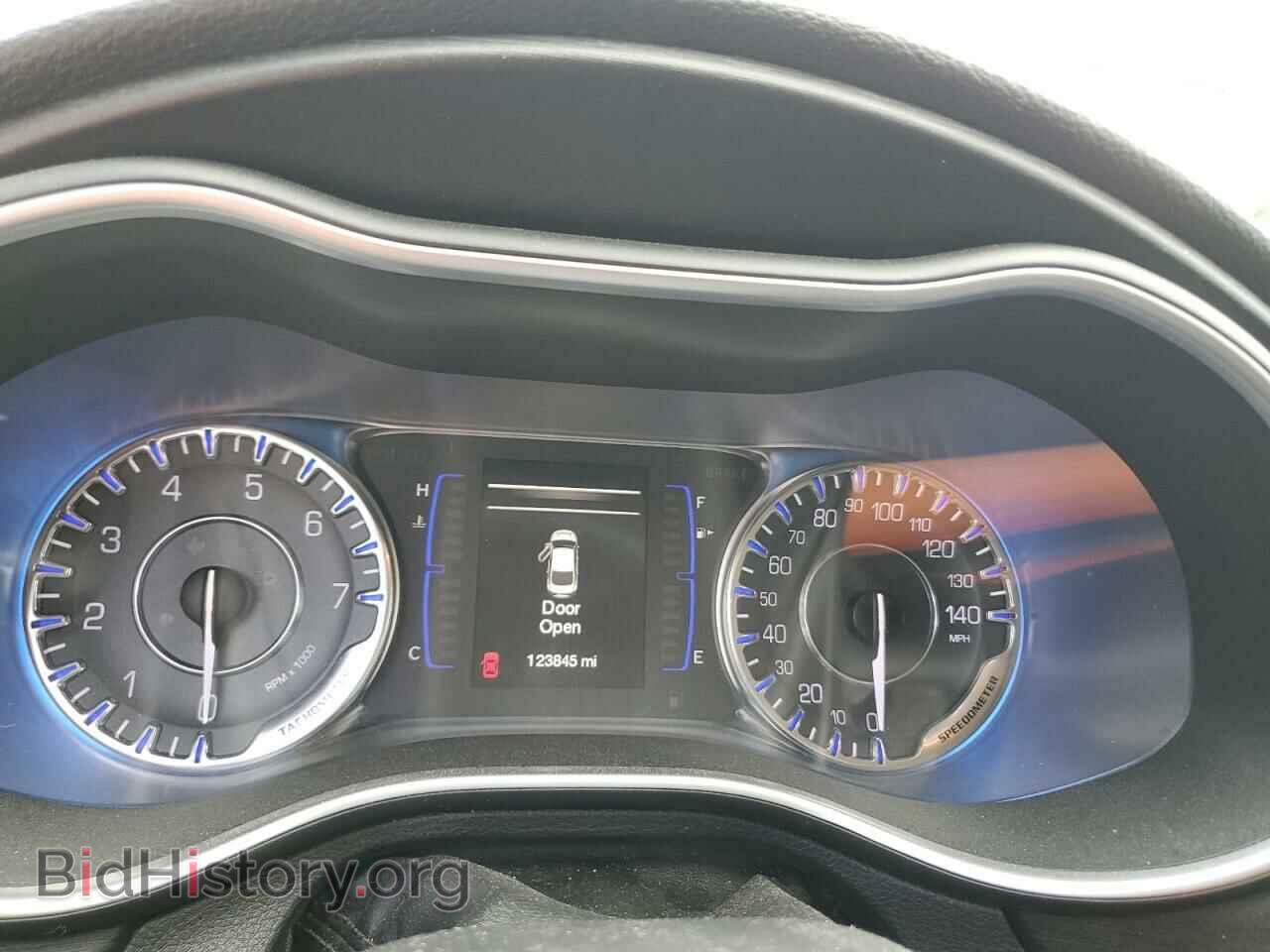 2015 CHRYSLER 200 - VIN: 1C3CCCAB0FN661078 - Фото 9