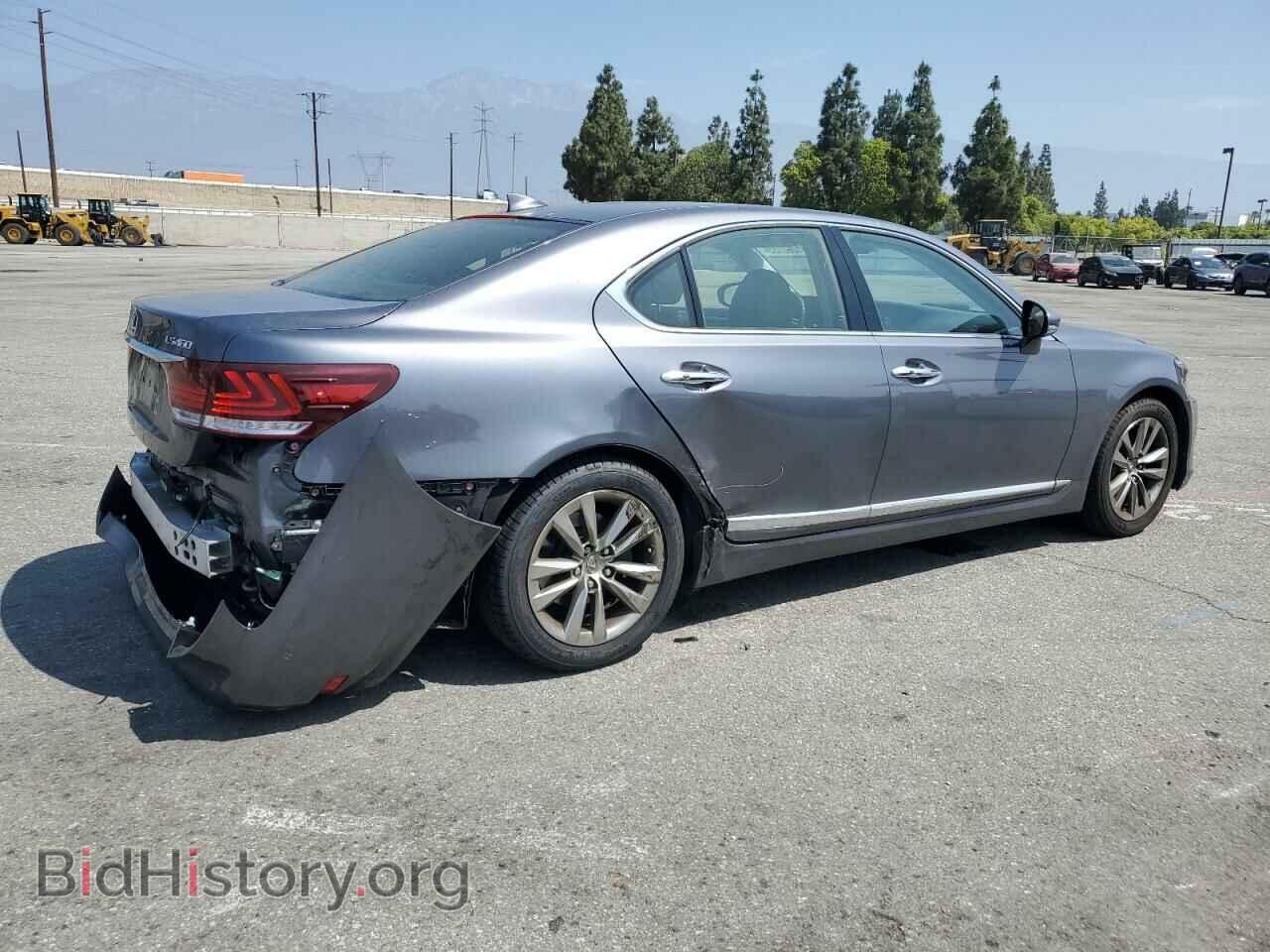 2016 LEXUS LS460 - VIN: JTHBL5EF7G5140276 - Photo 3