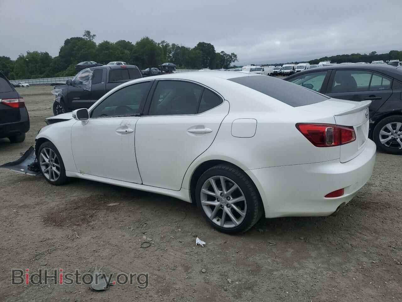 2013 LEXUS IS - VIN: JTHCF5C22D5063811 - Photo 2