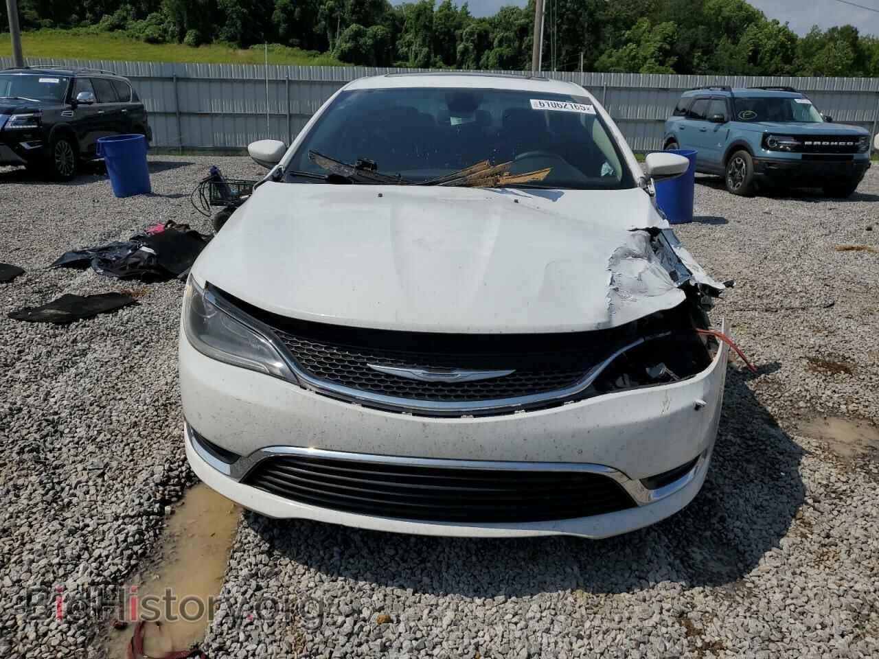 2016 CHRYSLER 200 - VIN: 1C3CCCAB1GN150223 - Фото 5