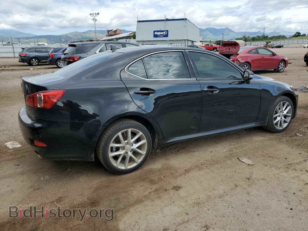 2011 LEXUS IS - VIN: JTHCF5C27B2035193 - Photo 3