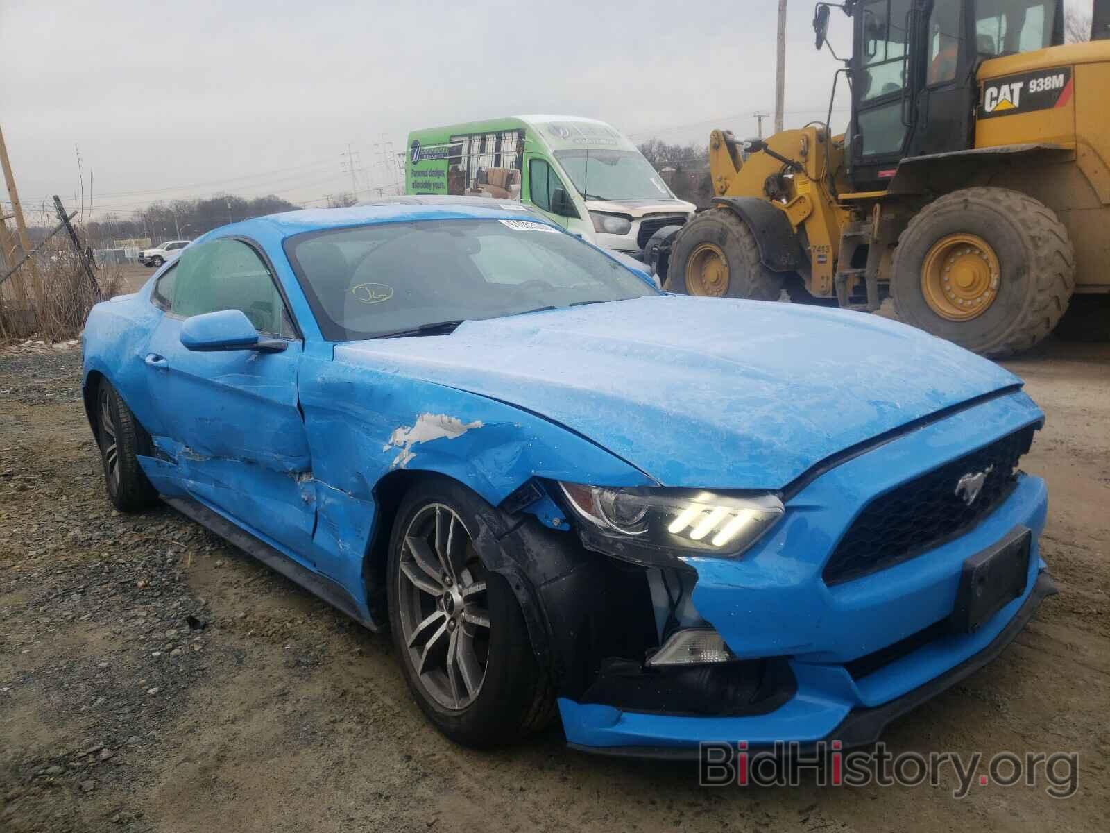 Photo 1FA6P8TH5H5305584 - FORD MUSTANG 2017