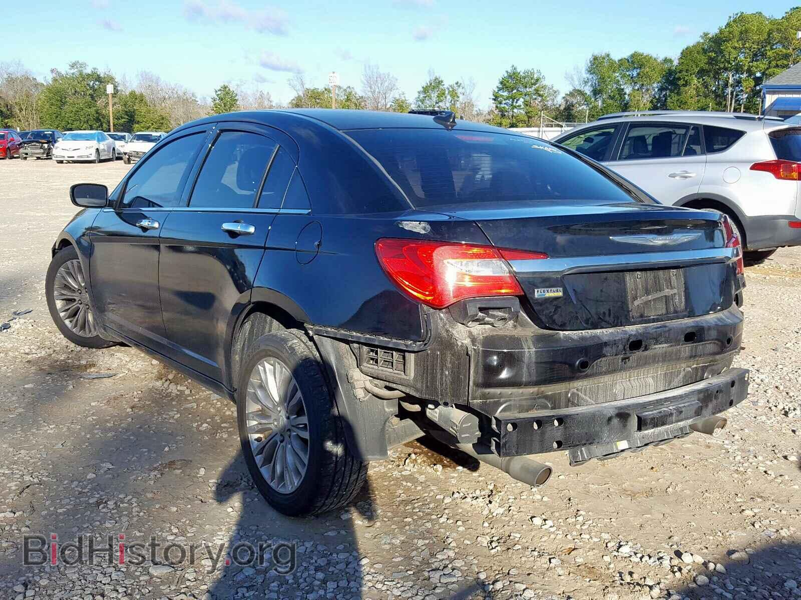 2011 CHRYSLER 200 - VIN: 1C3BC2FG1BN610340 - Photo 3