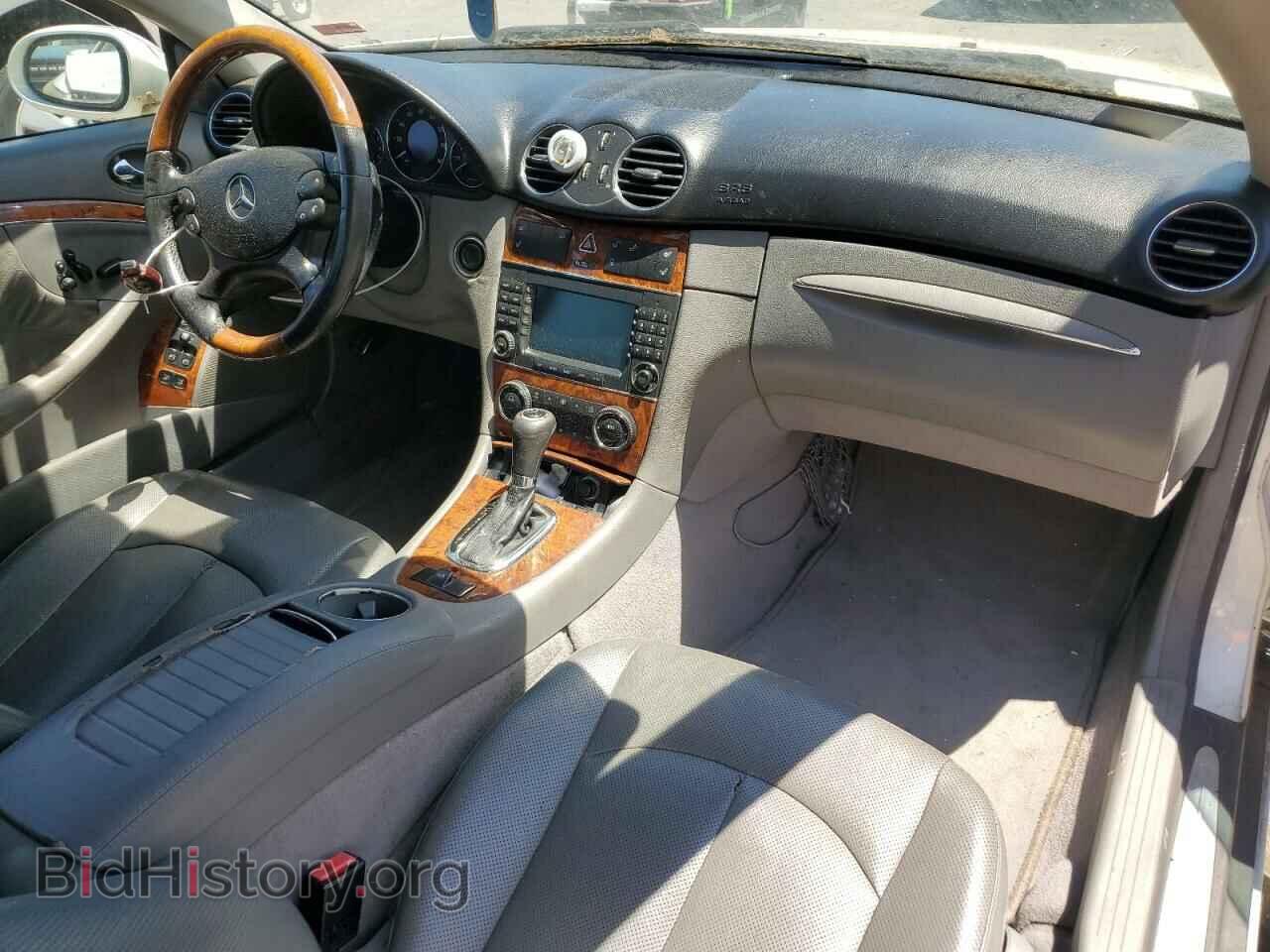 2007 MERCEDES-BENZ CLK-CLASS - VIN: WDBTK56F77T083708 - Photo 8
