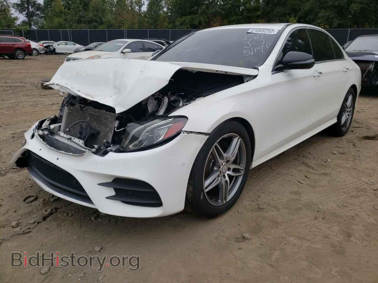 2017 MERCEDES-BENZ E-CLASS - VIN: WDDZF4KB1HA138430 - Фото 2