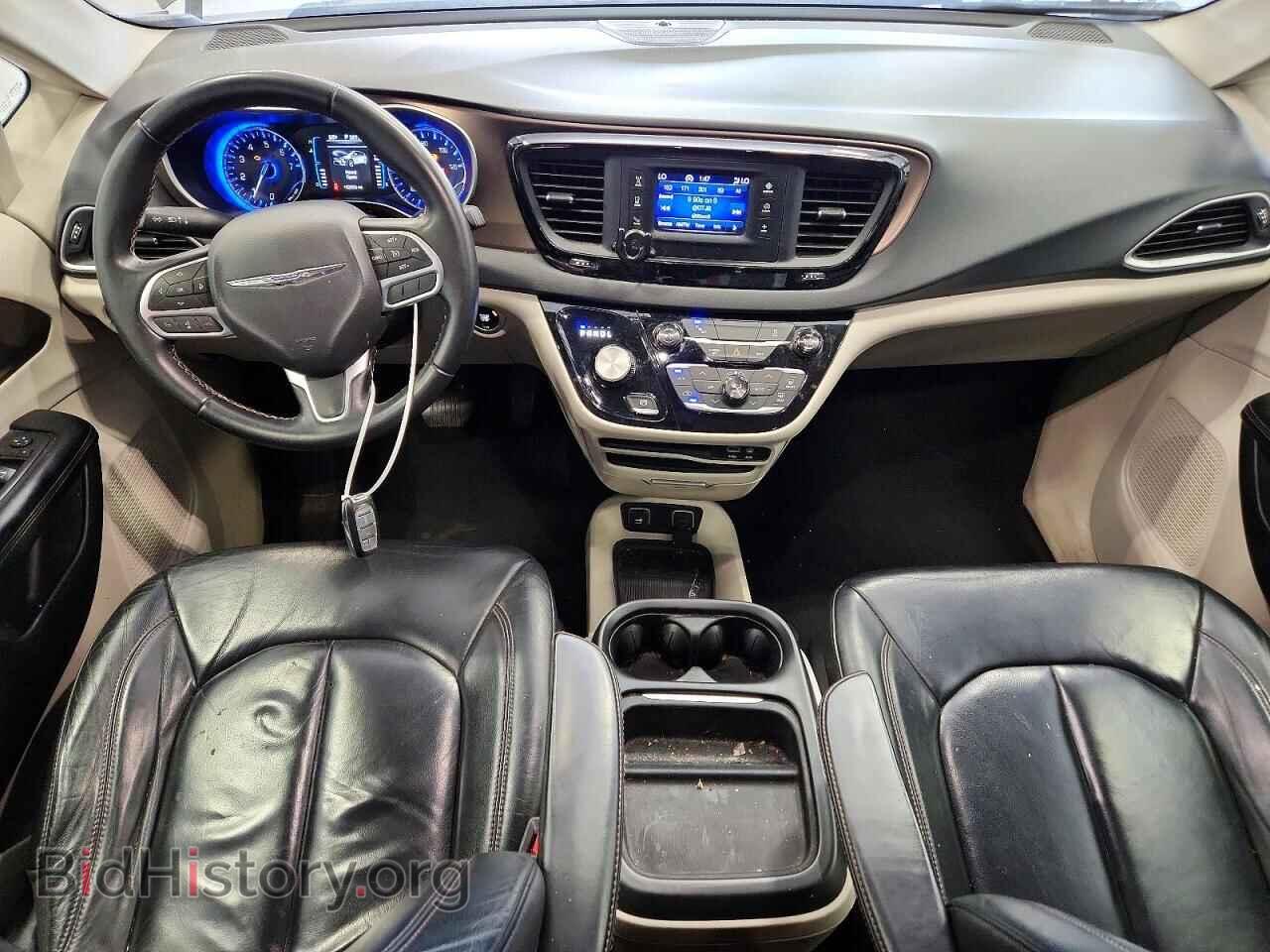 2017 CHRYSLER PACIFICA - VIN: 2C4RC1BG3HR621541 - Photo 8
