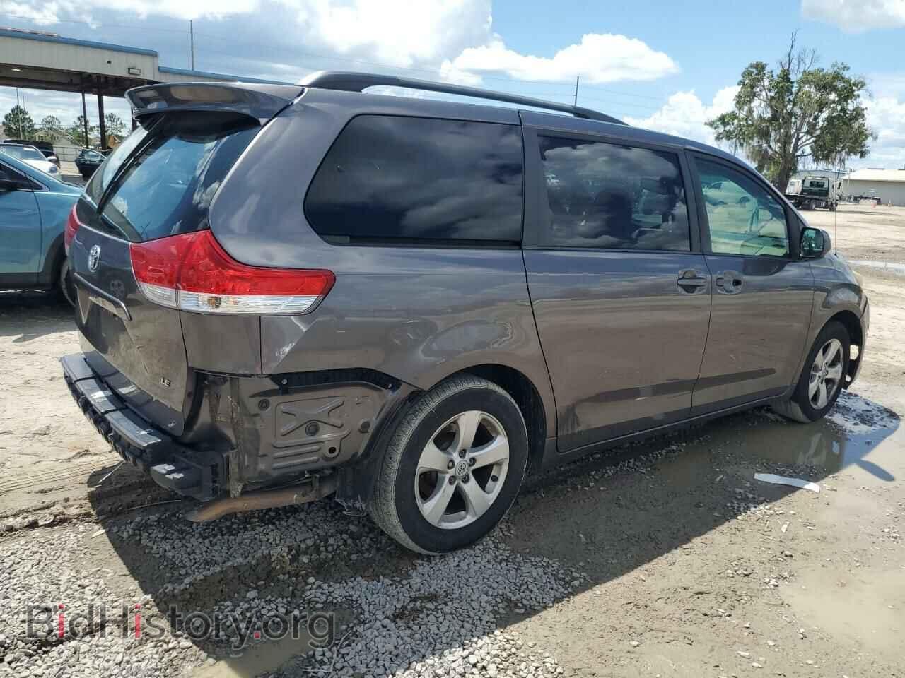 2012 TOYOTA All Models - VIN: 5TDKK3DC0CS257217 - Фото 3