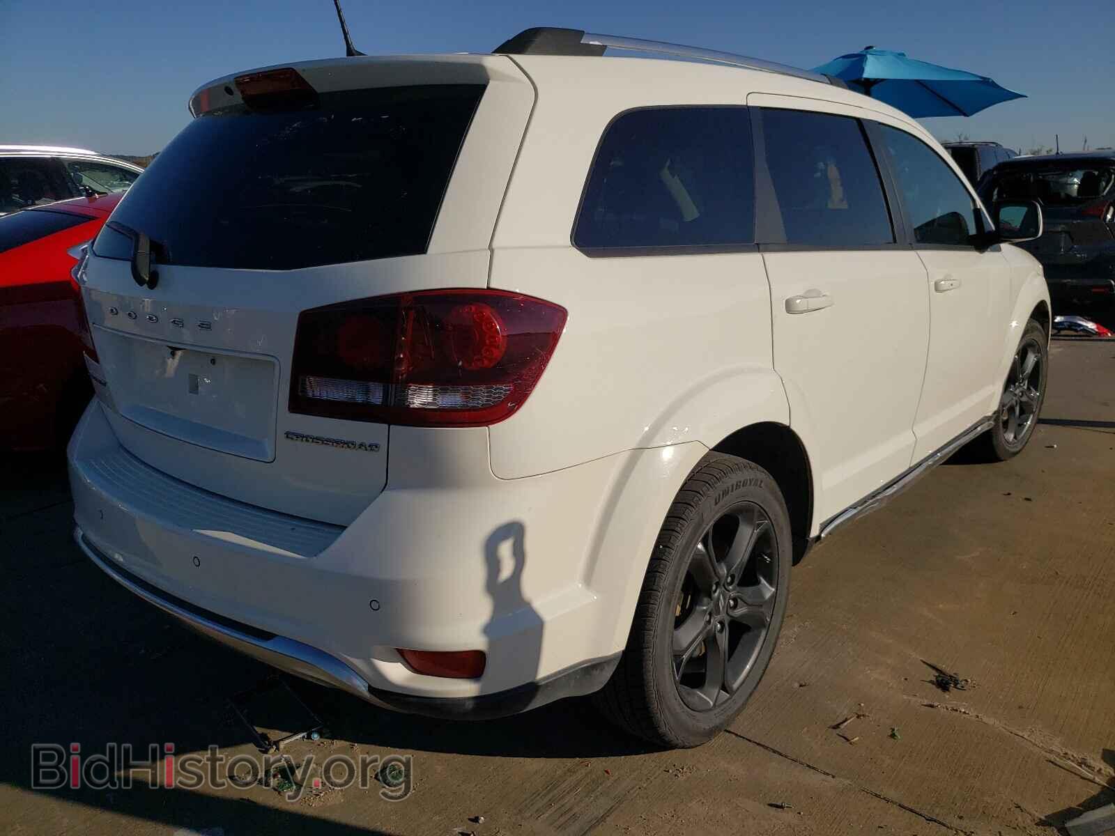 2020 DODGE JOURNEY - VIN: 3C4PDCGB1LT201232 - Фото 4