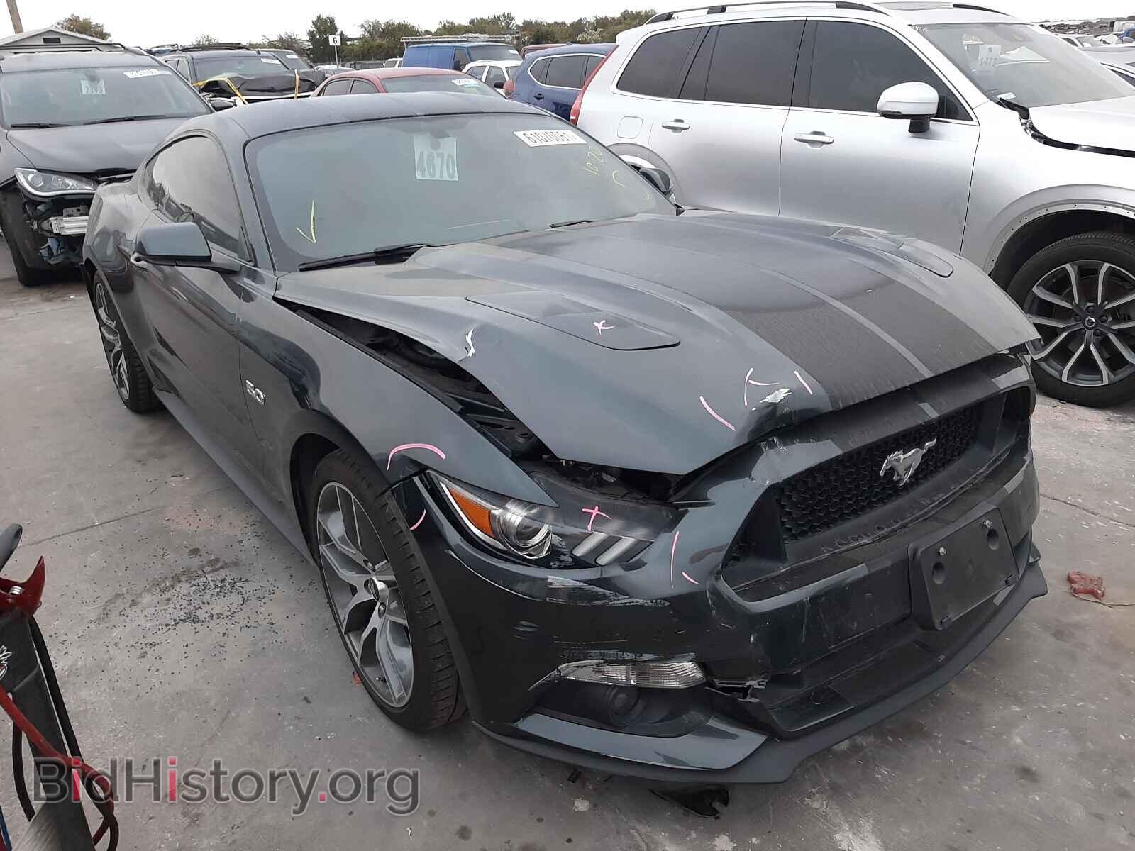 Photo 1FA6P8CF3F5407834 - FORD MUSTANG 2015