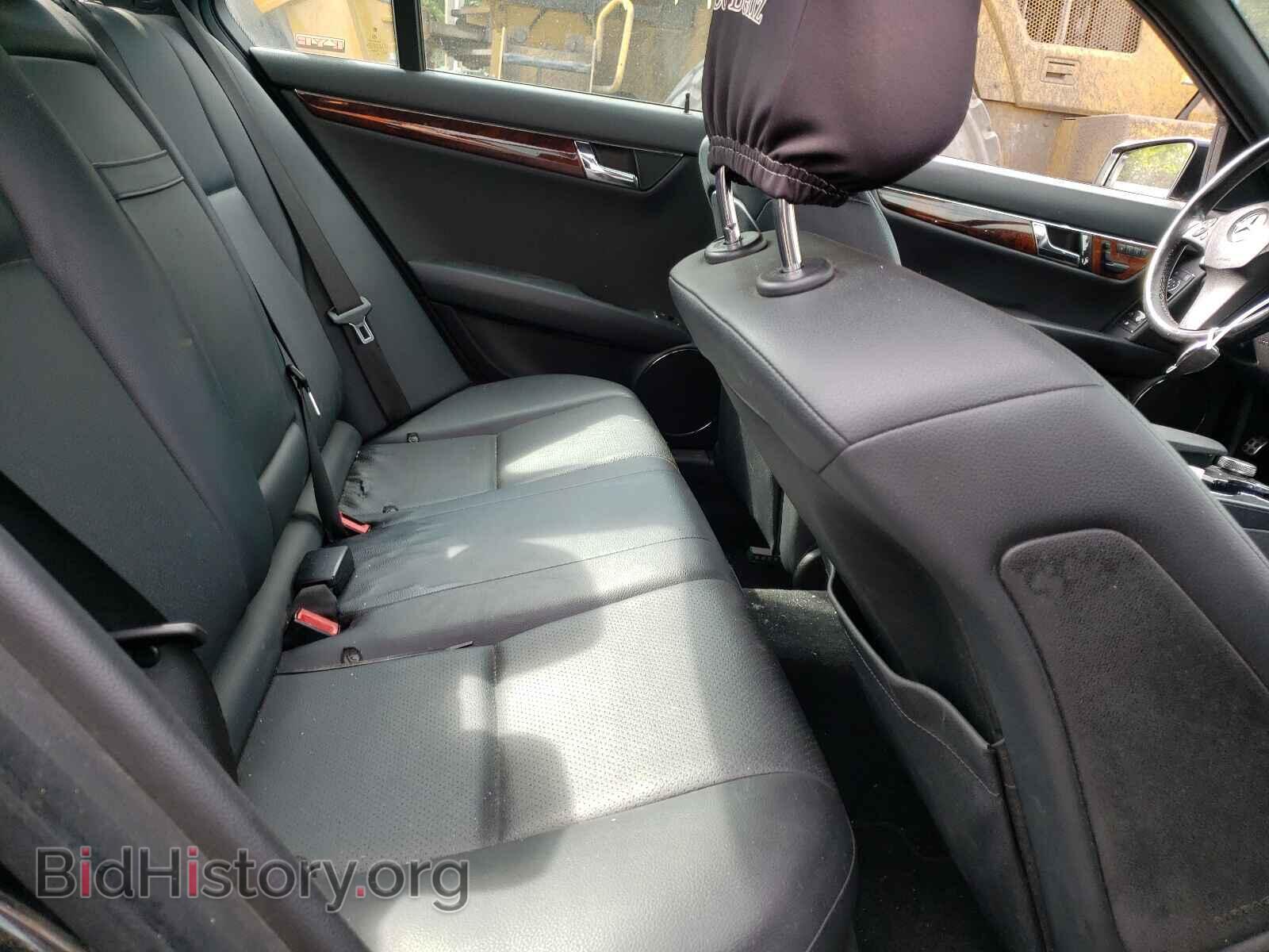 2010 MERCEDES-BENZ C-CLASS - VIN: WDDGF8BB2AF443796 - Фото 6