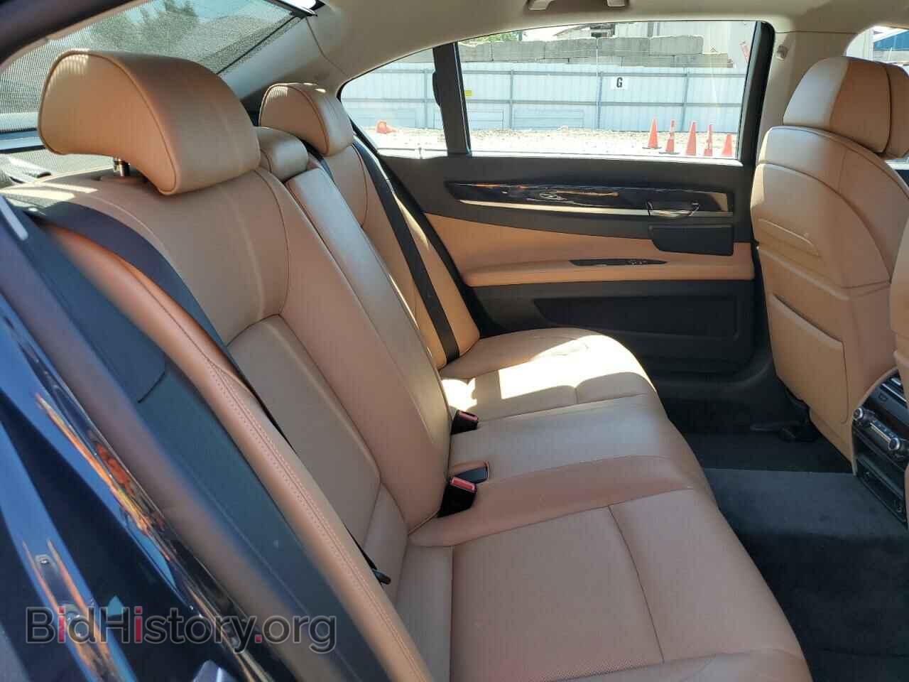 2011 BMW 7 SERIES - VIN: WBAKC8C56BC433231 - Фото 10