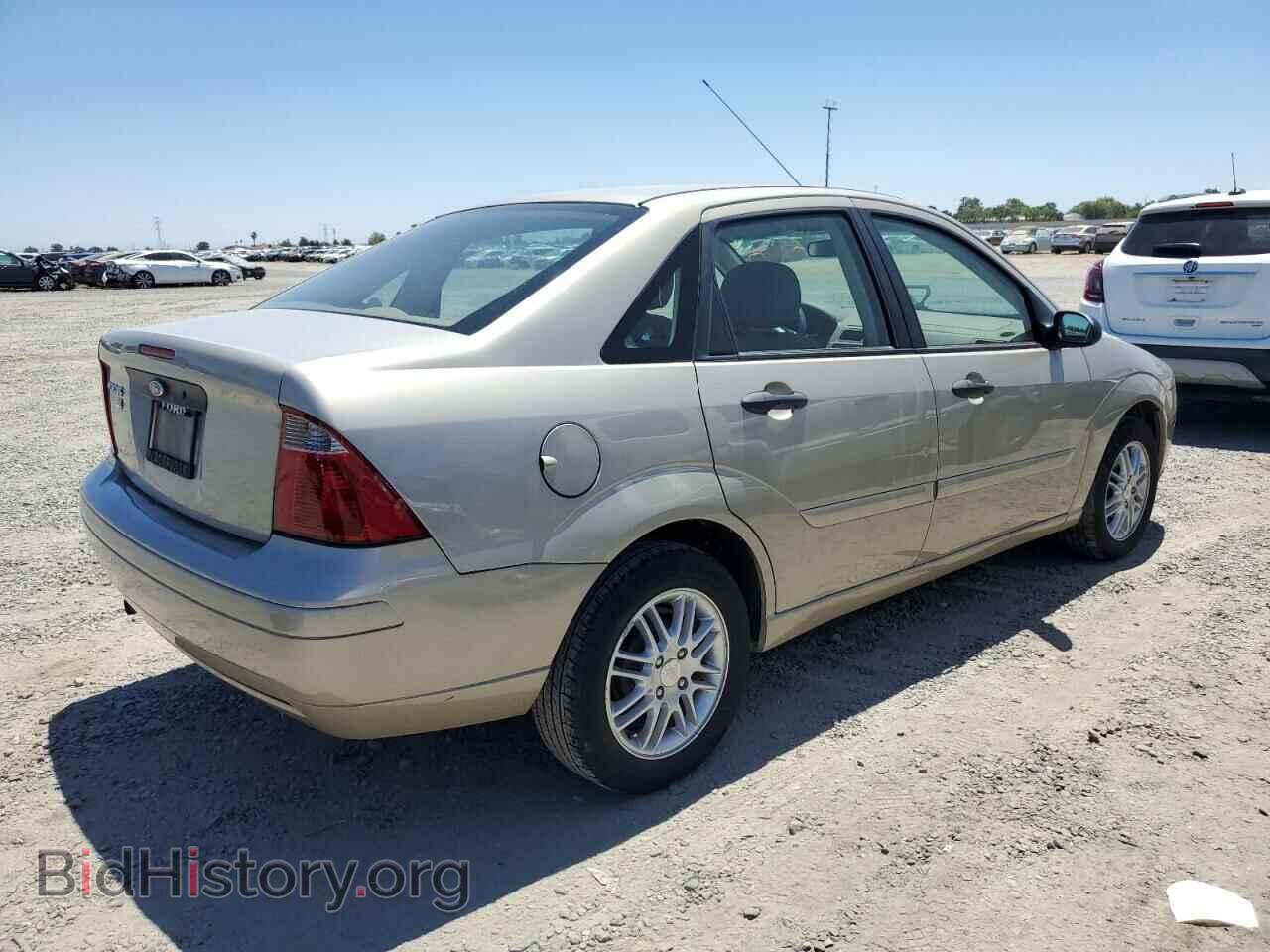 2007 FORD FOCUS - VIN: 1FAFP34N67W122033 - Фото 3