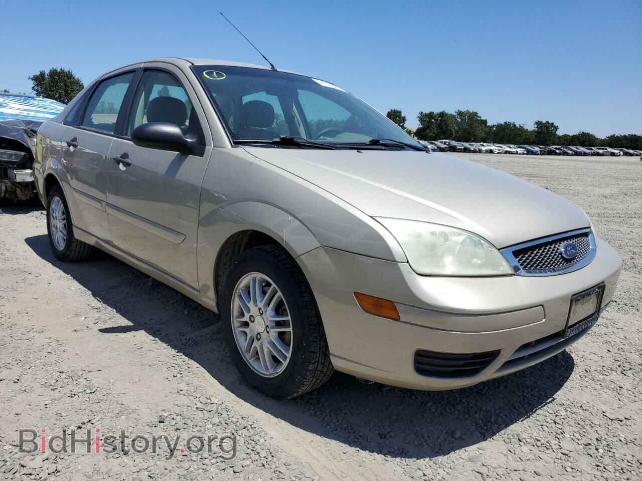 2007 FORD FOCUS - VIN: 1FAFP34N67W122033 - Фото 4