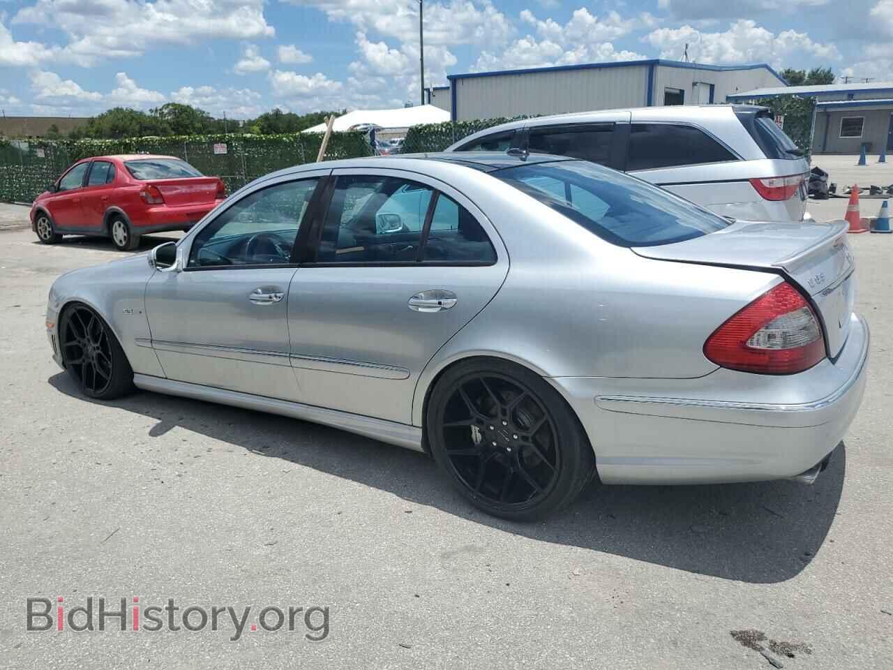 2009 MERCEDES-BENZ E-CLASS - VIN: WDBUF77X69B368825 - Фото 2
