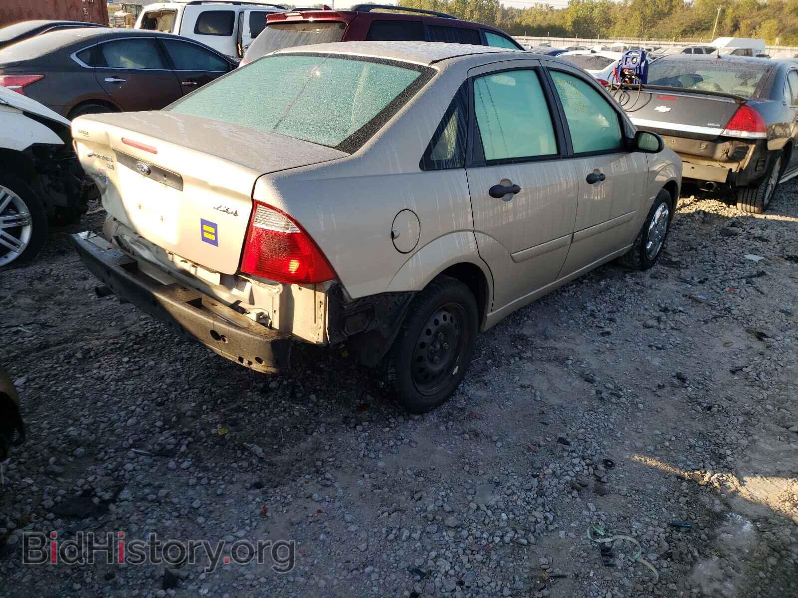 2006 FORD FOCUS - VIN: 1FAFP34N46W203286 - Фото 4