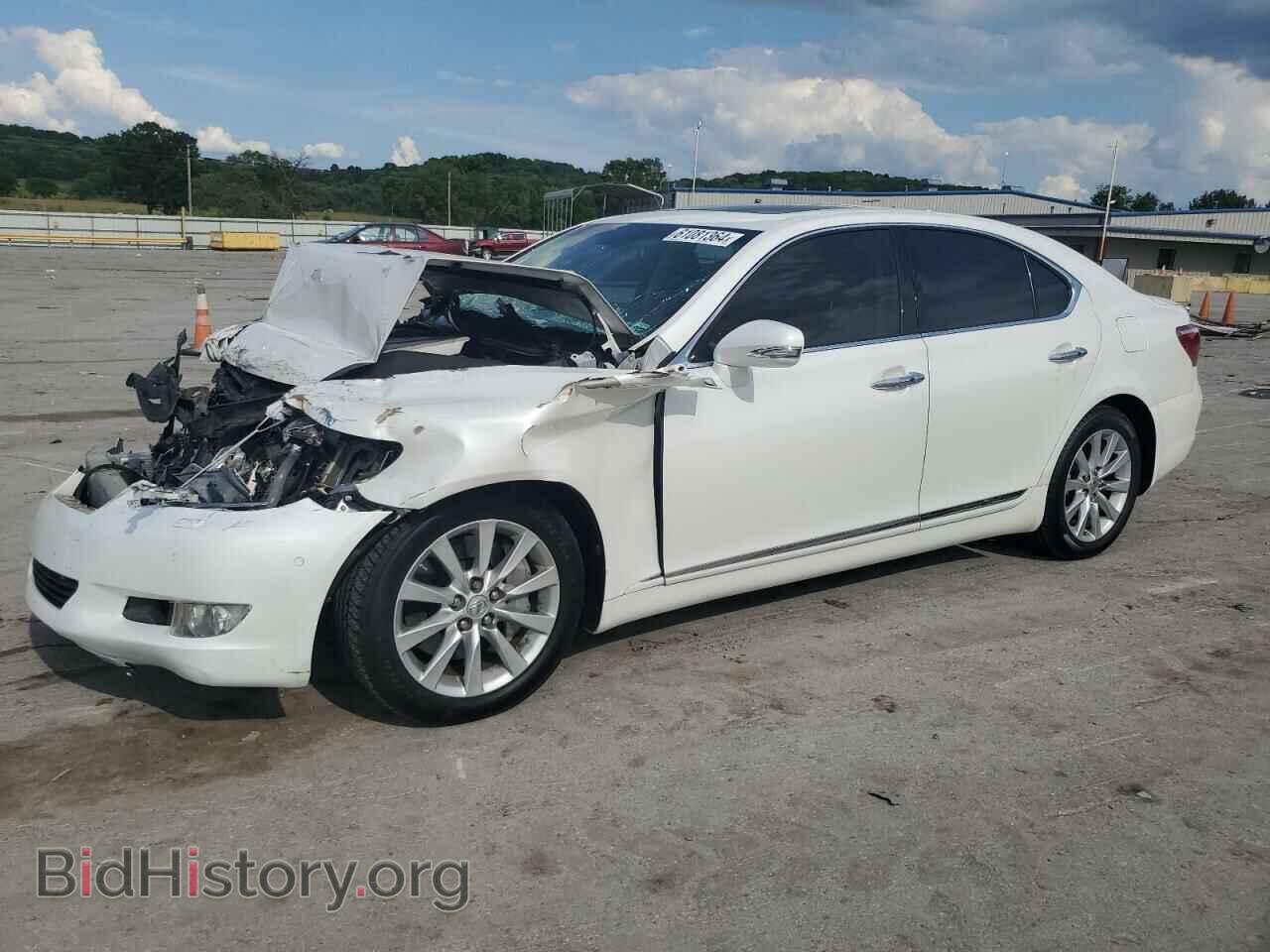 Photo JTHCL5EF7B5012276 - LEXUS LS460 2011
