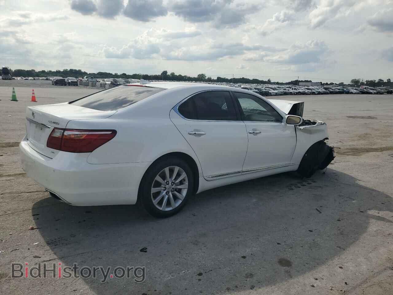 2011 LEXUS LS460 - VIN: JTHCL5EF7B5012276 - Фото 3