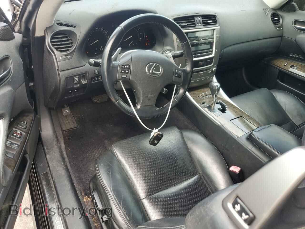 2010 LEXUS IS - VIN: JTHFF2C20A2502772 - Photo 8