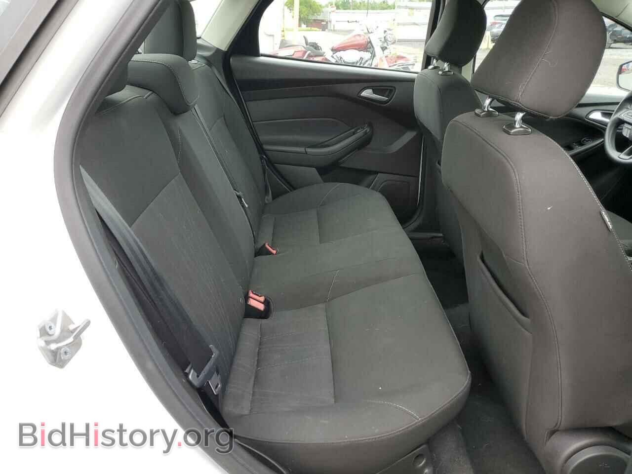 2016 FORD FOCUS - VIN: 1FADP3F22GL260860 - Photo 10