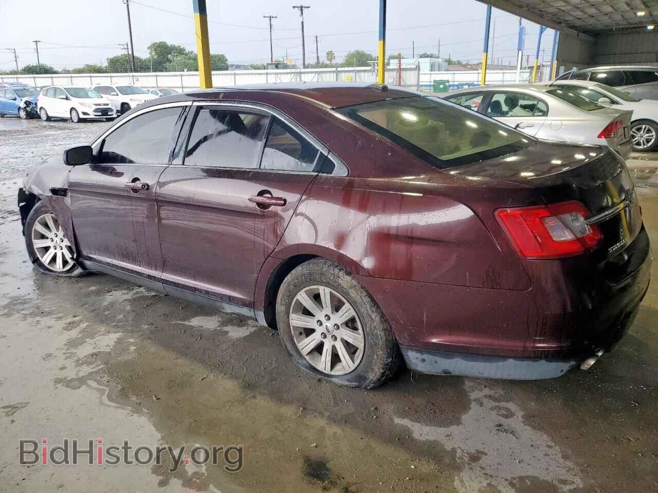 2010 FORD TAURUS - VIN: 1FAHP2DW6AG102605 - Фото 2