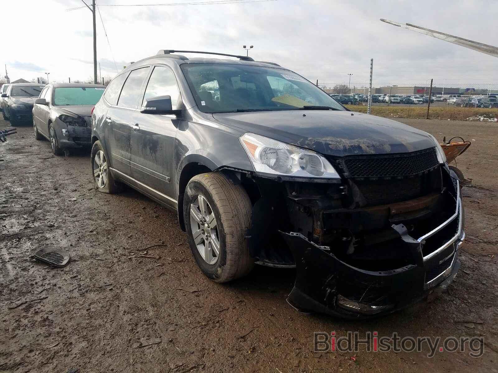 Photo 1GNLVFED4AS134360 - CHEVROLET TRAVERSE 2010