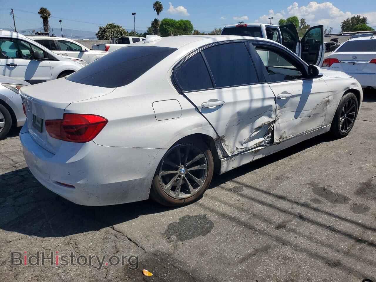 2017 BMW 3 SERIES - VIN: WBA8E1G36HNU17421 - Фото 3