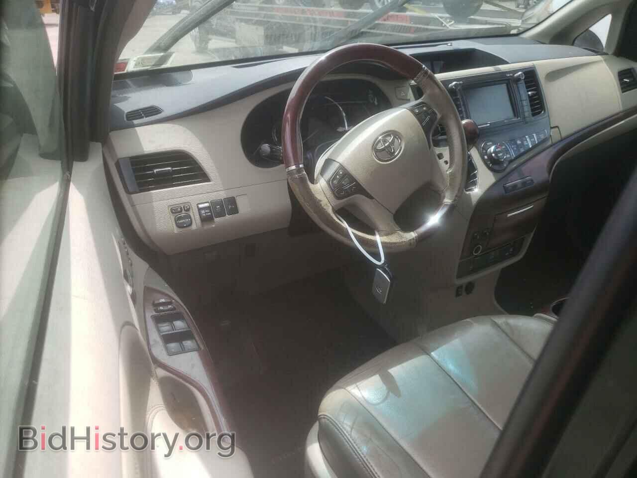 2012 TOYOTA All Models - VIN: 5TDDK3DC0CS044308 - Photo 8