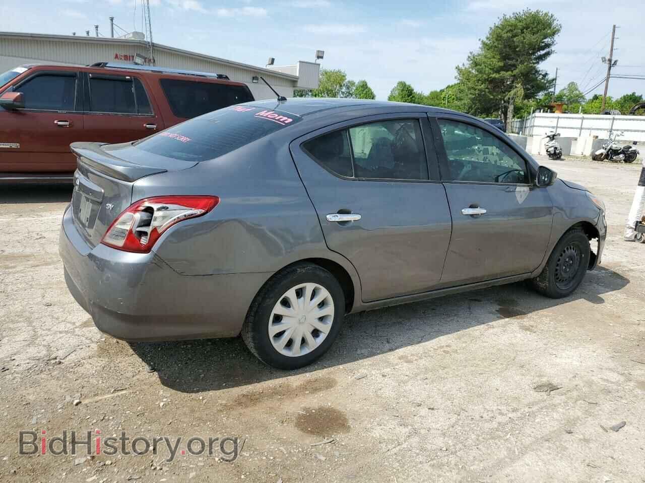 2019 NISSAN VERSA - VIN: 3N1CN7AP3KL82257X - Фото 3