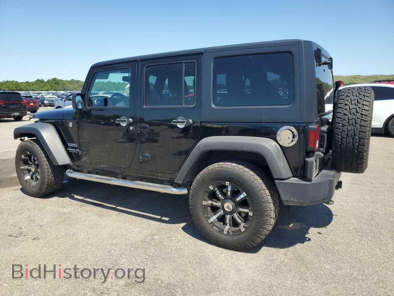 2014 JEEP All Models - VIN: 1C4BJWDG9EL108221 - Фото 2