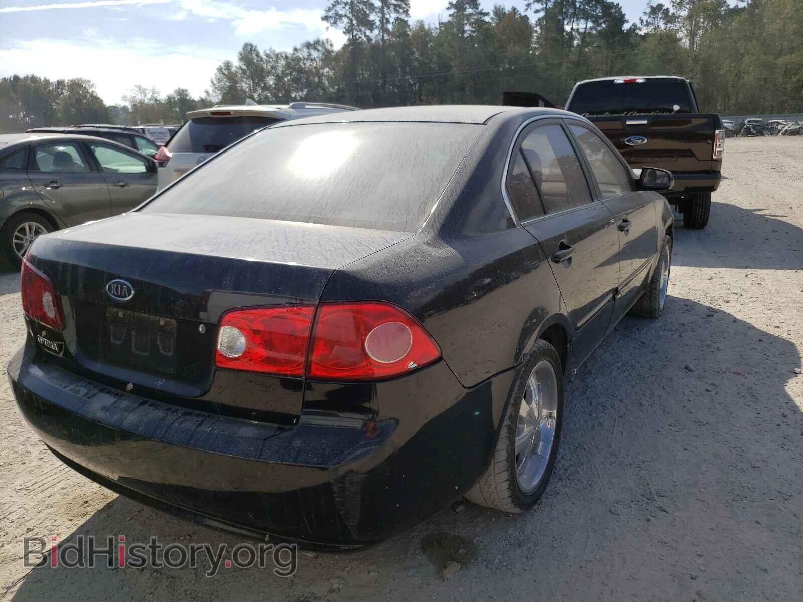 2008 KIA OPTIMA - VIN: KNAGE123785169232 - Фото 4