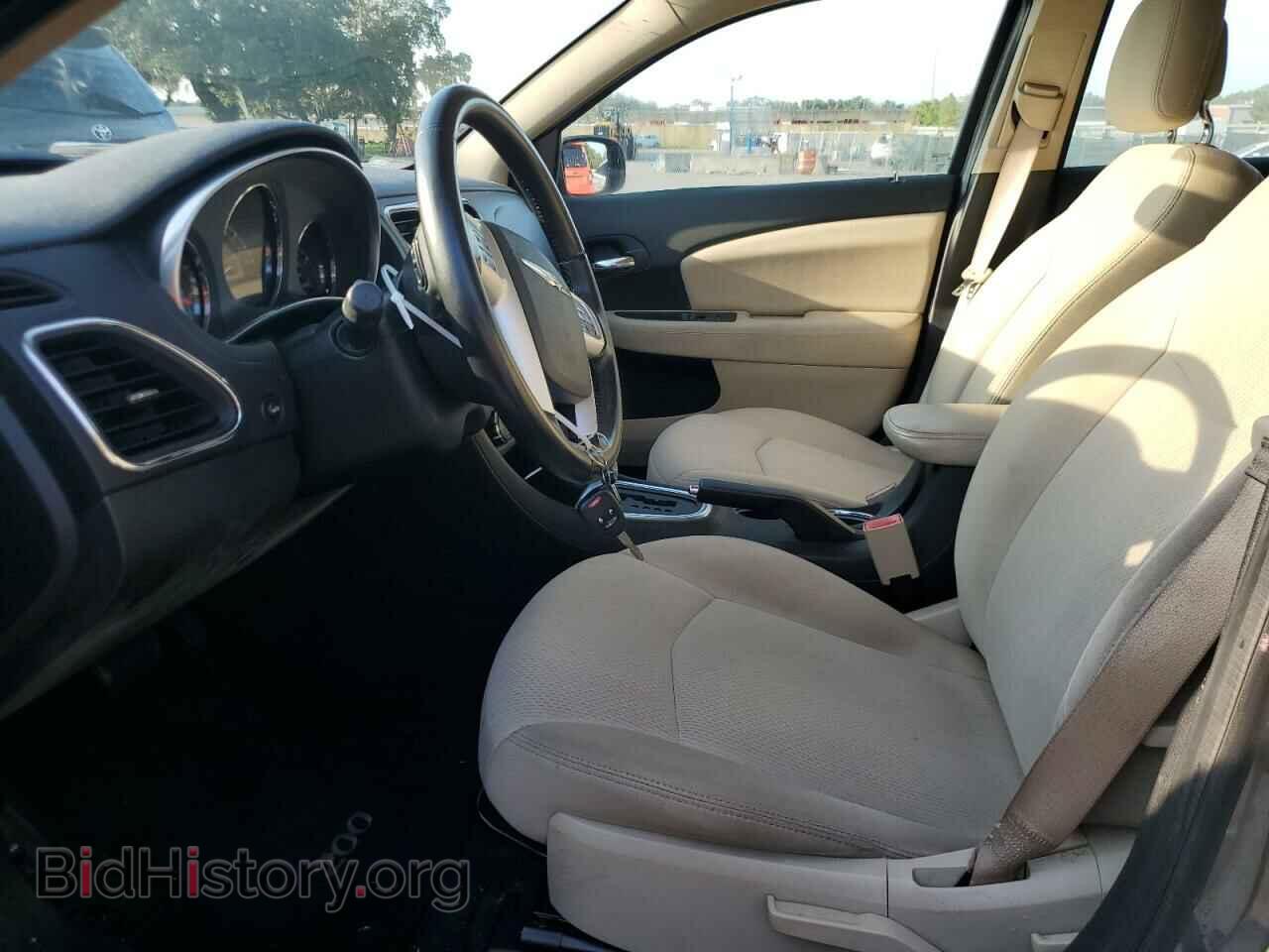 2012 CHRYSLER 200 - VIN: 1C3CCBBB4CN176270 - Фото 7