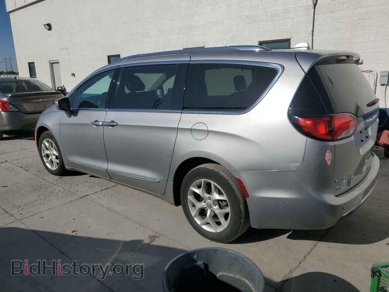 2017 CHRYSLER PACIFICA - VIN: 2C4RC1EG7HR578446 - Photo 2
