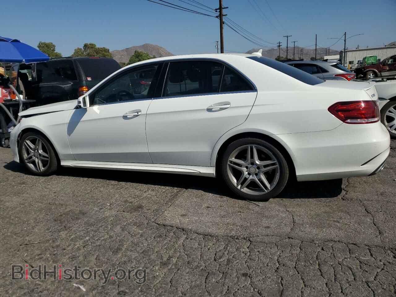 2016 MERCEDES-BENZ E-CLASS - VIN: WDDHF5KB0GB251103 - Фото 2