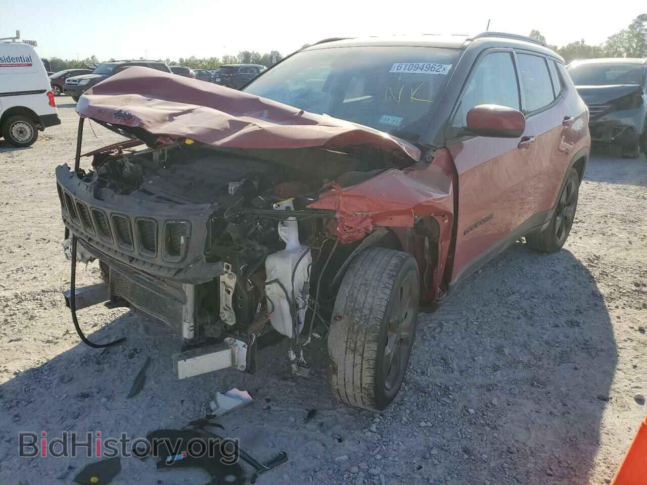 2020 JEEP COMPASS - VIN: 3C4NJCBB3LT129263 - Photo 2