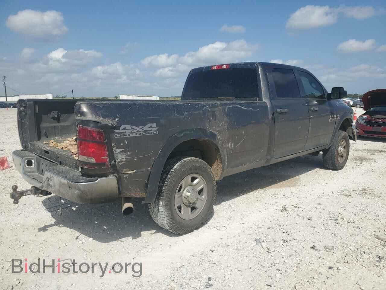 2017 RAM All Models - VIN: 3C6UR5HL4HG606760 - Фото 3