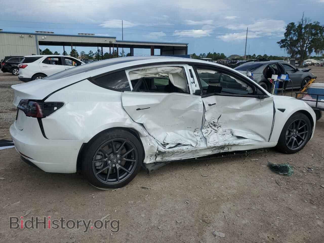 2021 TESLA MODEL 3 - VIN: 5YJ3E1EA2MF852122 - Photo 3