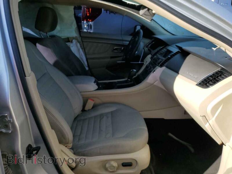 2013 Ford TAURUS (VIN 1FAHP2D82DG113722) — фото 5 из 10