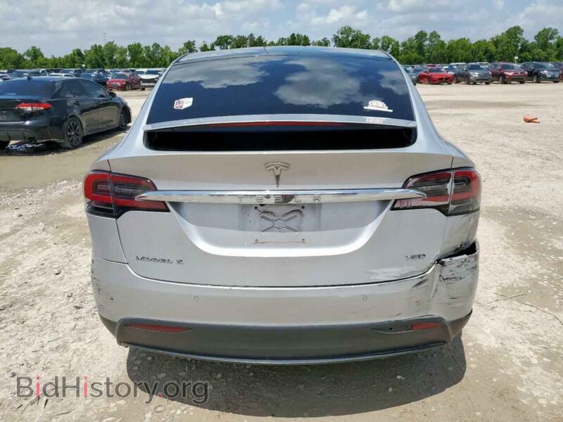 2018 Tesla MODEL X (VIN 5YJXCBE21JF113146) — photo 6 of 15