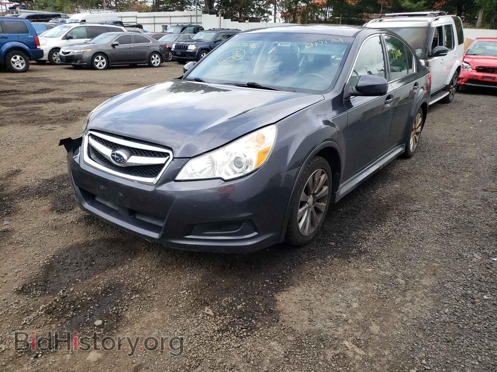 2011 SUBARU LEGACY - VIN: 4S3BMBL68B3210937 - Фото 2