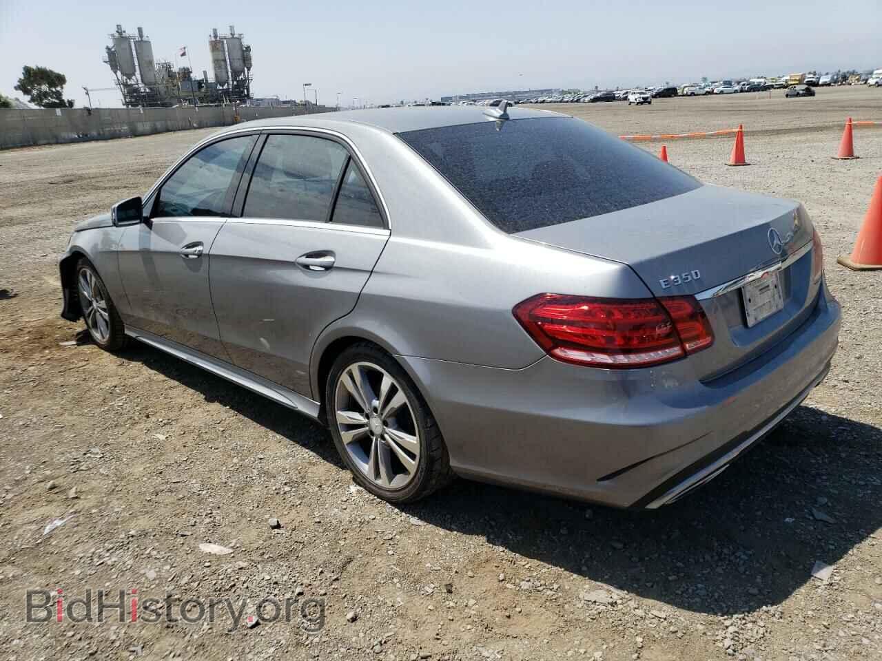 2014 MERCEDES-BENZ E-CLASS - VIN: WDDHF5KB5EA880097 - Фото 2