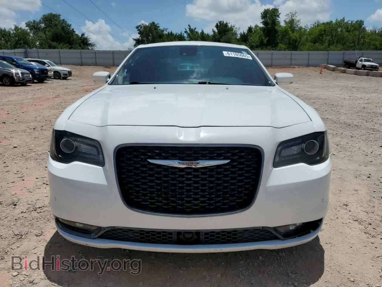 2016 CHRYSLER 300 - VIN: 2C3CCABT8GH311252 - Фото 5