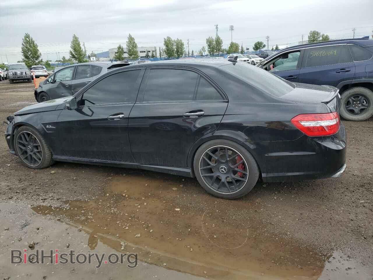 2011 MERCEDES-BENZ E-CLASS - VIN: WDDHF7HB8BA432130 - Фото 2
