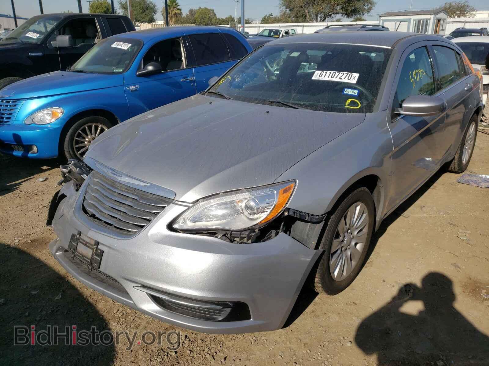 2014 CHRYSLER 200 - VIN: 1C3CCBAB3EN208954 - Фото 2