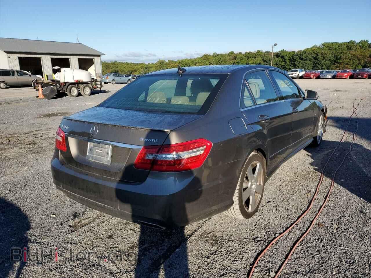 2012 MERCEDES-BENZ E-CLASS - VIN: WDDHF8JBXCA560127 - Фото 4
