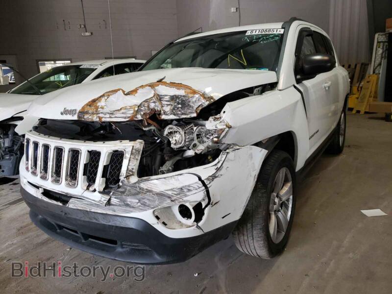 2012 Jeep COMPASS (VIN 1C4NJDBB0CD553334) — photo 2 of 10
