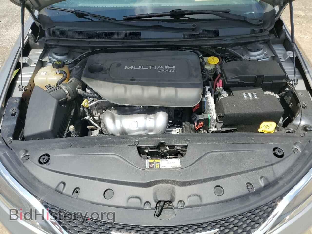 2015 CHRYSLER 200 - VIN: 1C3CCCAB2FN658229 - Фото 11