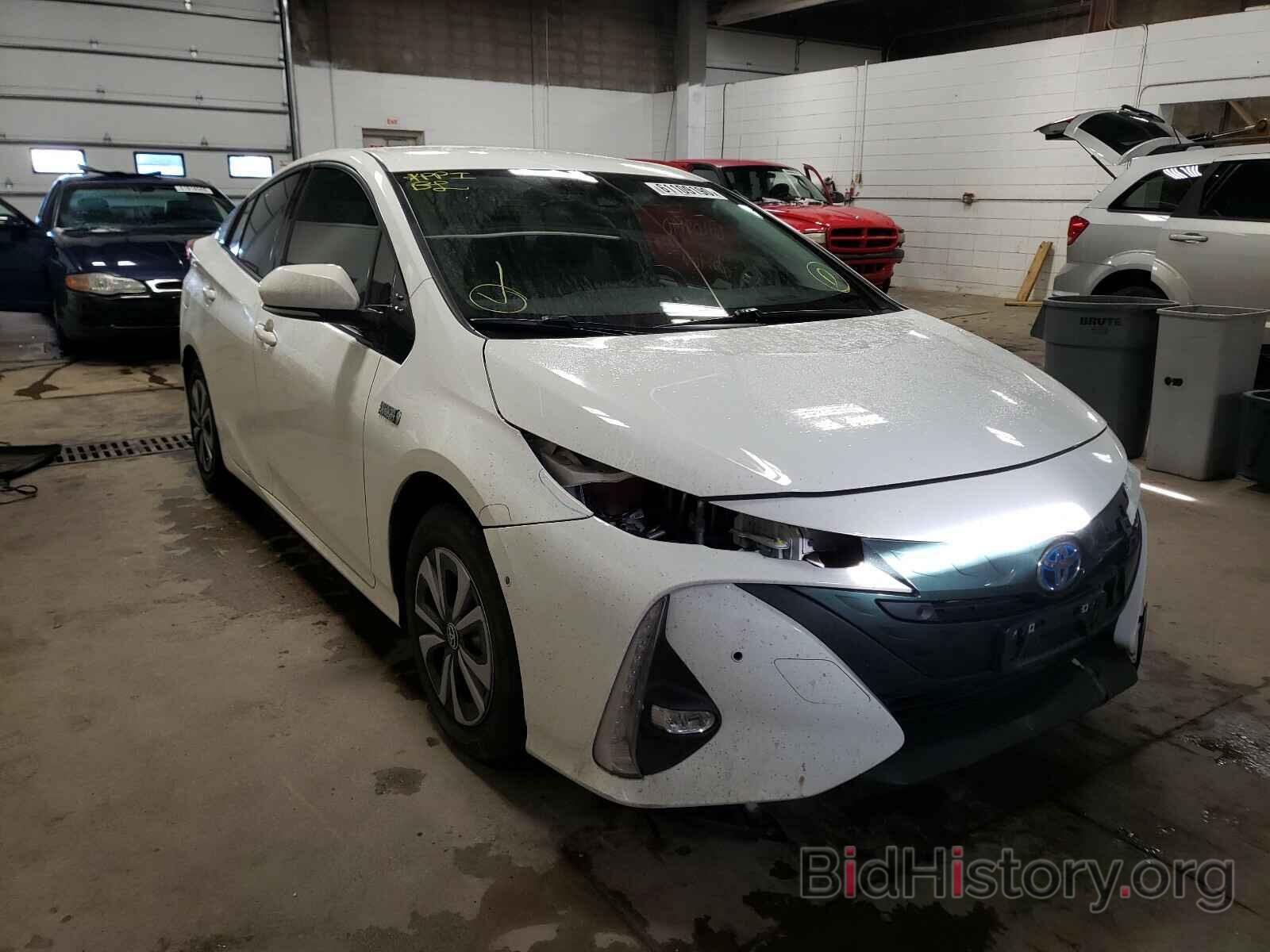 Photo JTDKARFP6H3041919 - TOYOTA PRIUS 2017