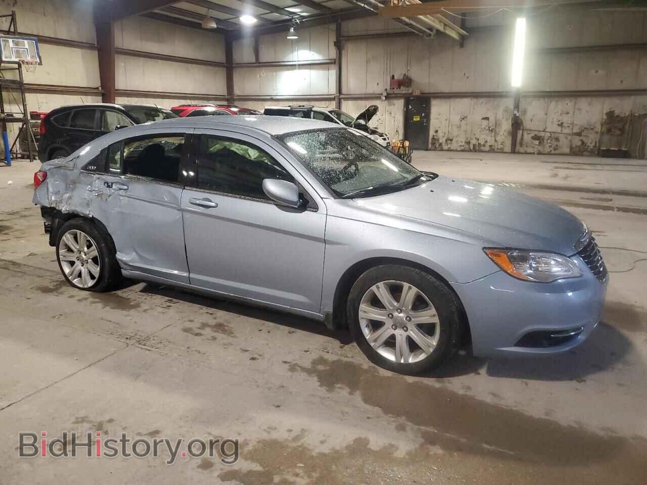 2012 CHRYSLER 200 - VIN: 1C3CCBBG8CN189728 - Фото 4
